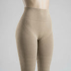 color:beige