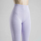 color:lavender