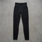 color:black