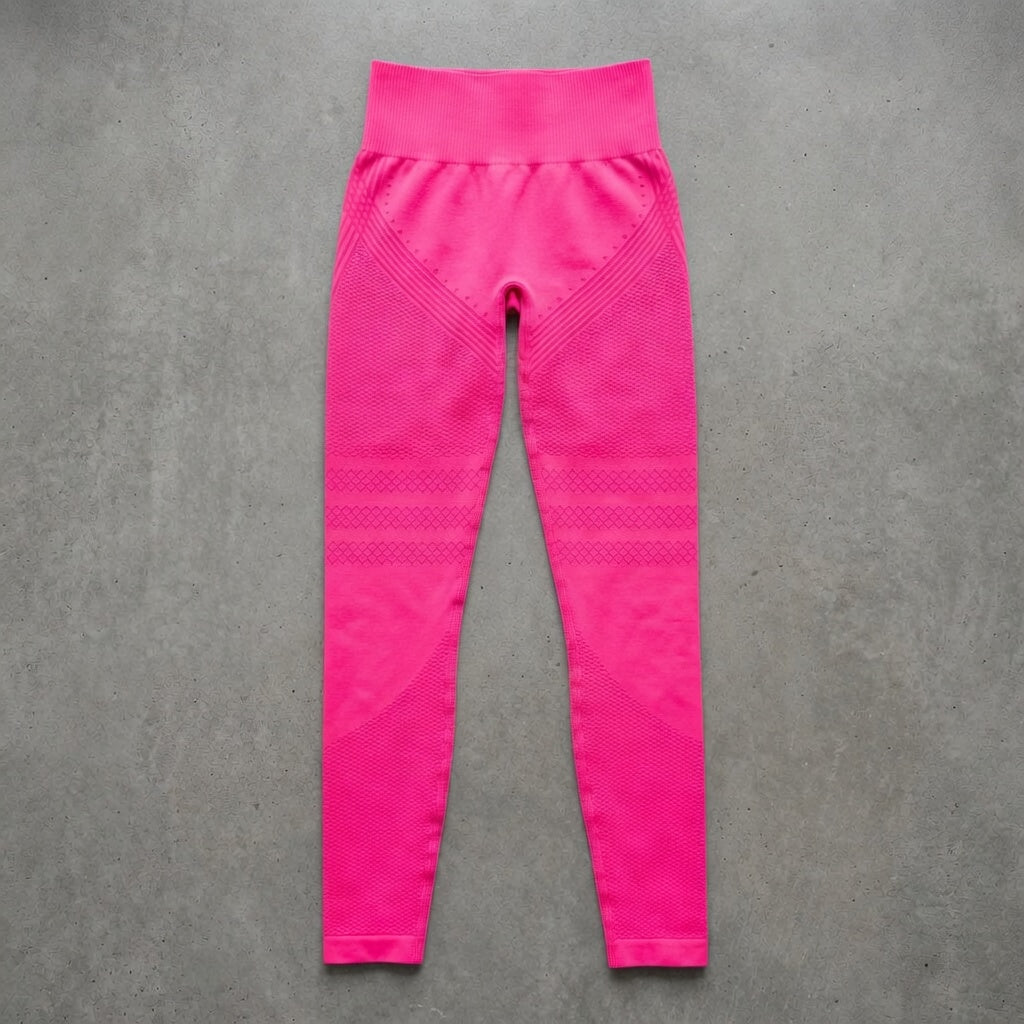 color:hot pink