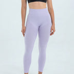 color:lavender