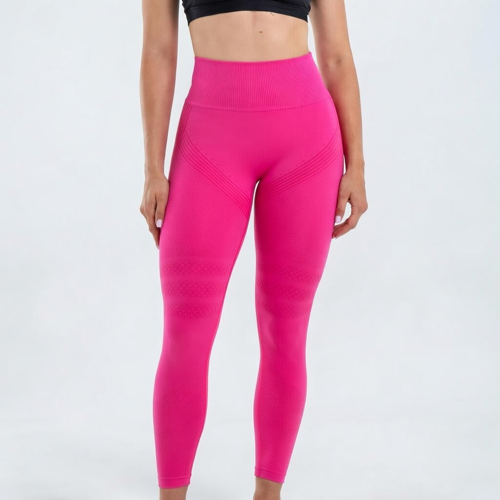 color:hot pink